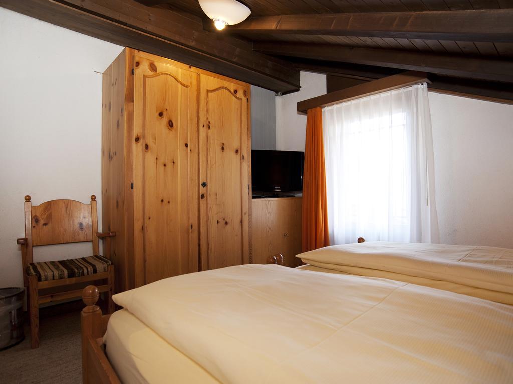 סאס פה Ambiente Guesthouse מראה חיצוני תמונה